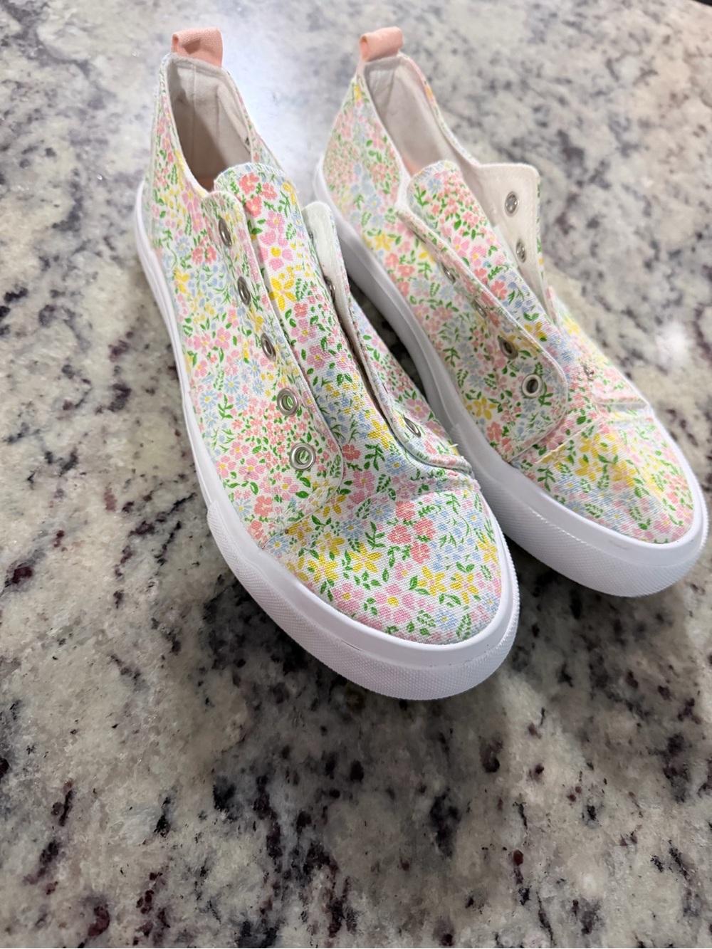 Serra Women's Floral Slip-On Sneakers - Pink Yellow Green